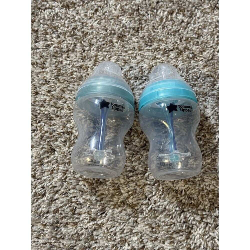 Tommee Tippee Baby Bottles 9oz Lot of 2 Anti Colic BPA Free Slow Flow